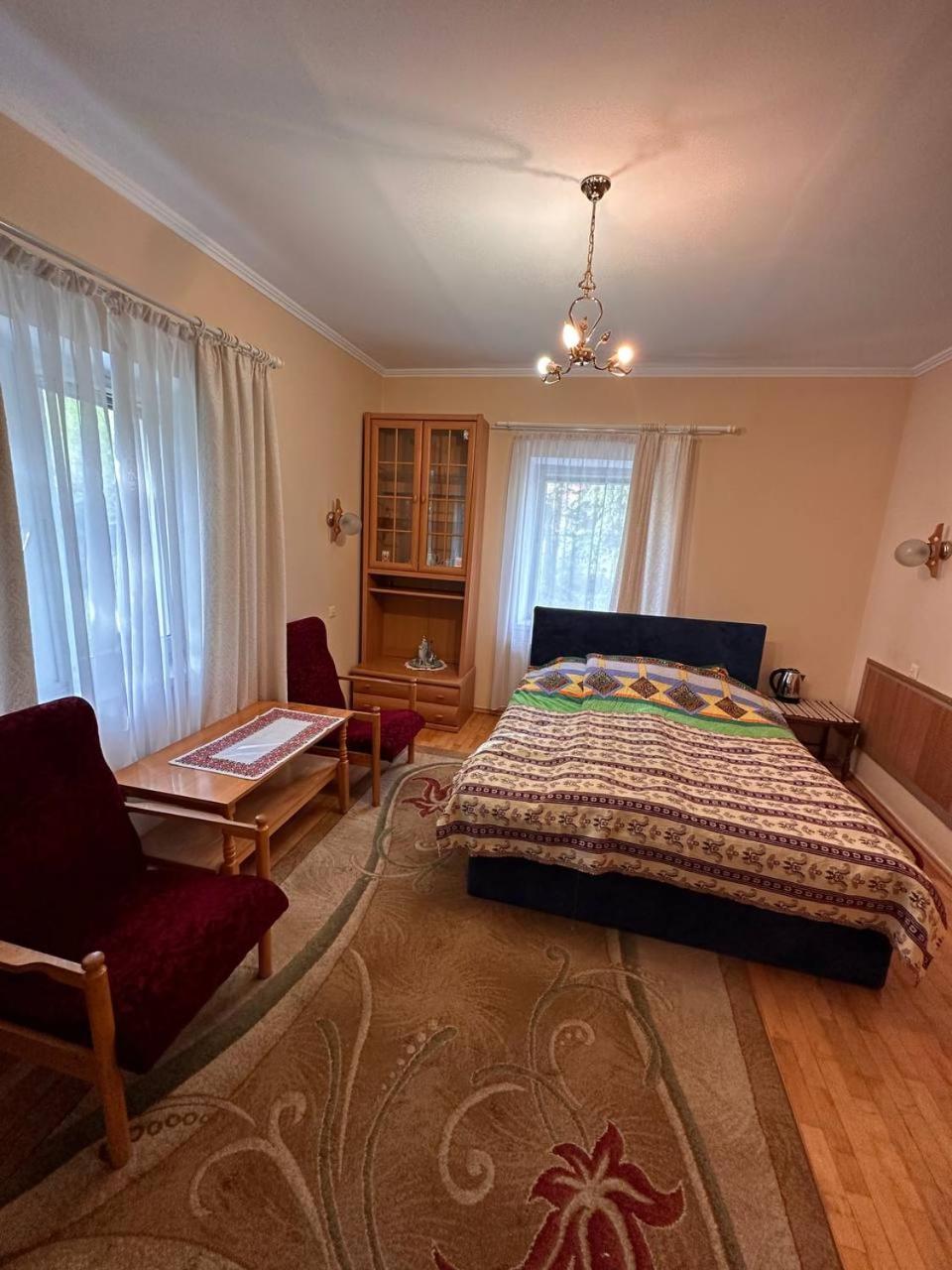 Роксолана Bed & Breakfast Truskavets Dış mekan fotoğraf